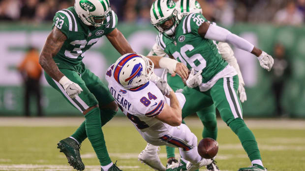 Marcus Maye Jamal Adams 8:23